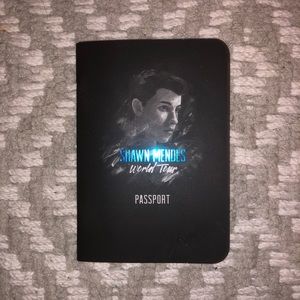 Shawn Mendes Tour Passport 2016